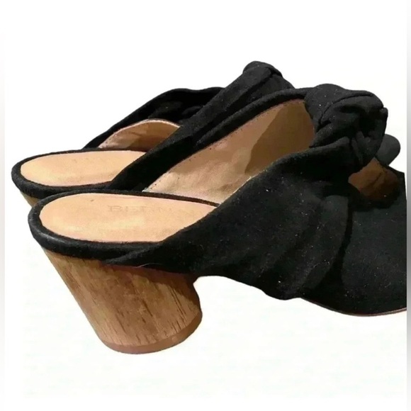 Bernardo Finley Suede Knot Wood Block Heel Mules Black - Picture 12 of 12
